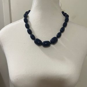 Navy Blue Classic Graduated Bead Silver Tone Clasp 19 Inch Necklace